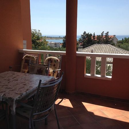 Novalja Zrce Apartment Екстериор снимка