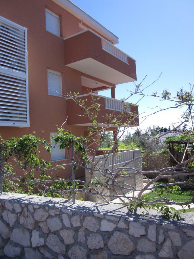 Novalja Zrce Apartment Екстериор снимка
